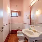 בית חווה La Taverna Di Celsa סוביצ'ילה